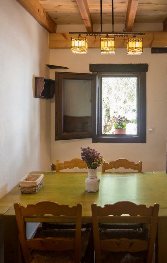 Casa Con Encanto En Alájar Exterior photo