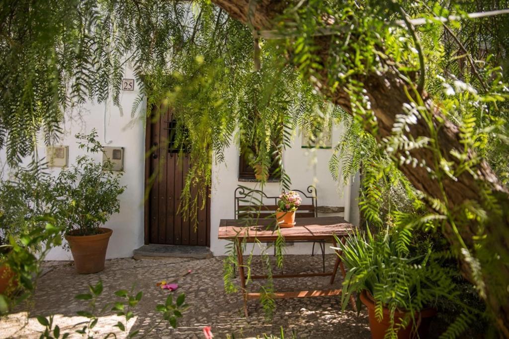 Casa Con Encanto En Alájar Exterior photo